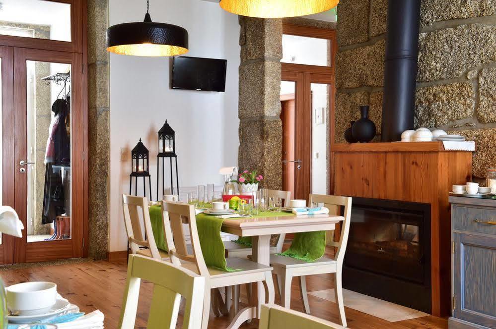 Вилла Solar Egas Moniz-Charming House & Local Experiences Paco de Sousa Экстерьер фото